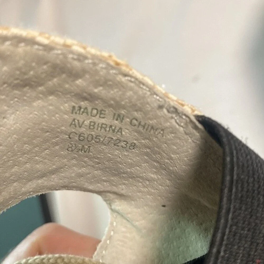 sexy wedge Adrienne Vittadini platform sandal Birna Espadrille zebra  8.5 animal